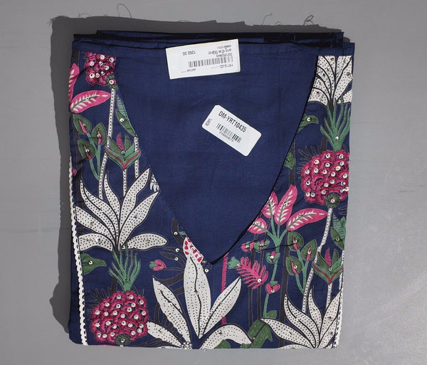 Botanical Bliss: Unstitched Comfort in Deep Blue",