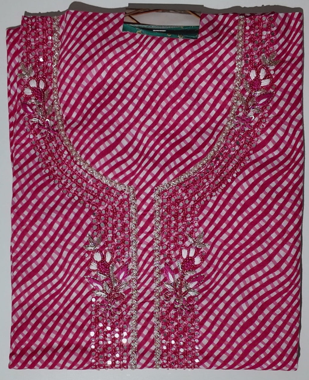 Vibrant Fuchsia Gleam: Embroidered Unstitched Suit Bliss