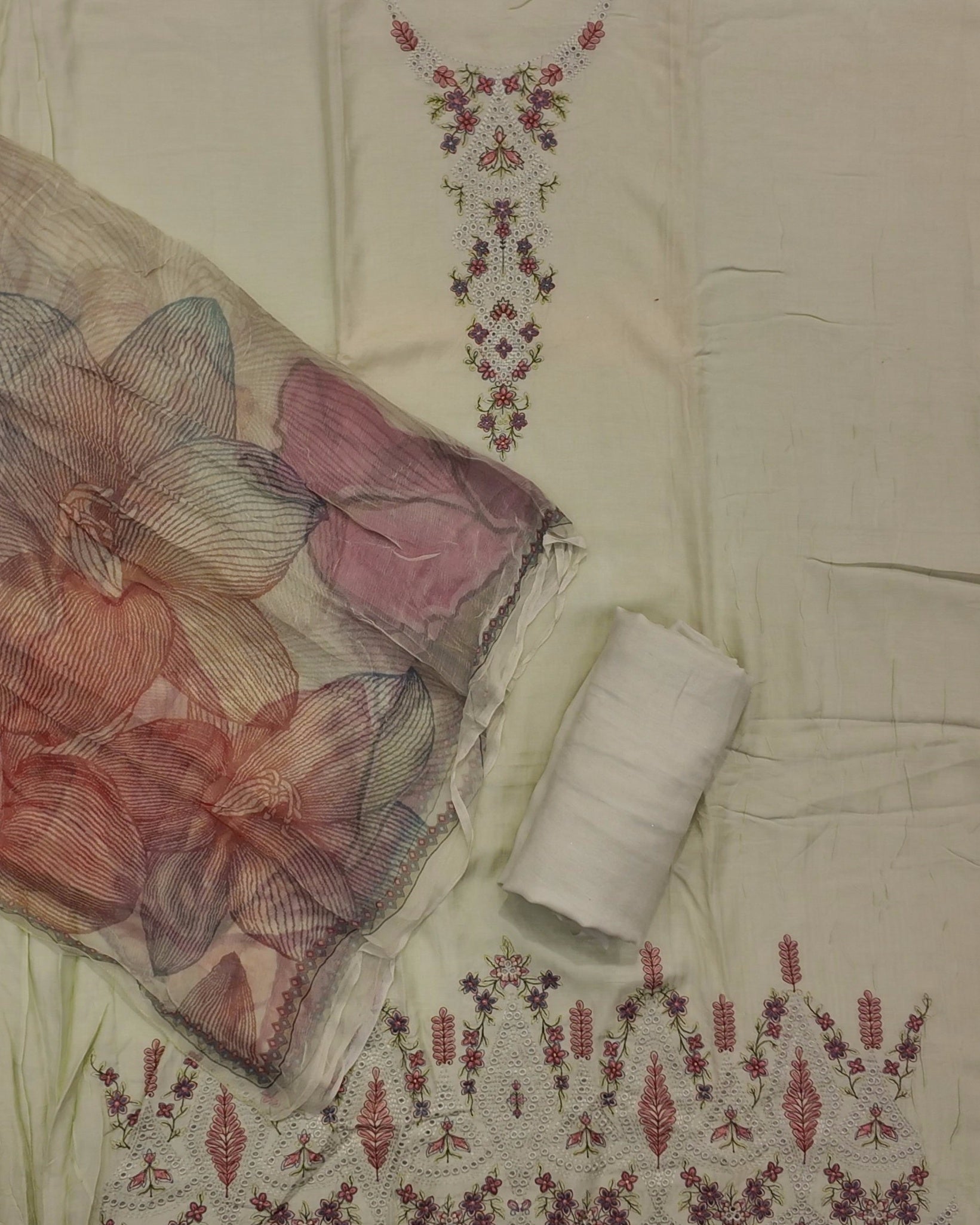 Barcode D0012522163 - Category 2