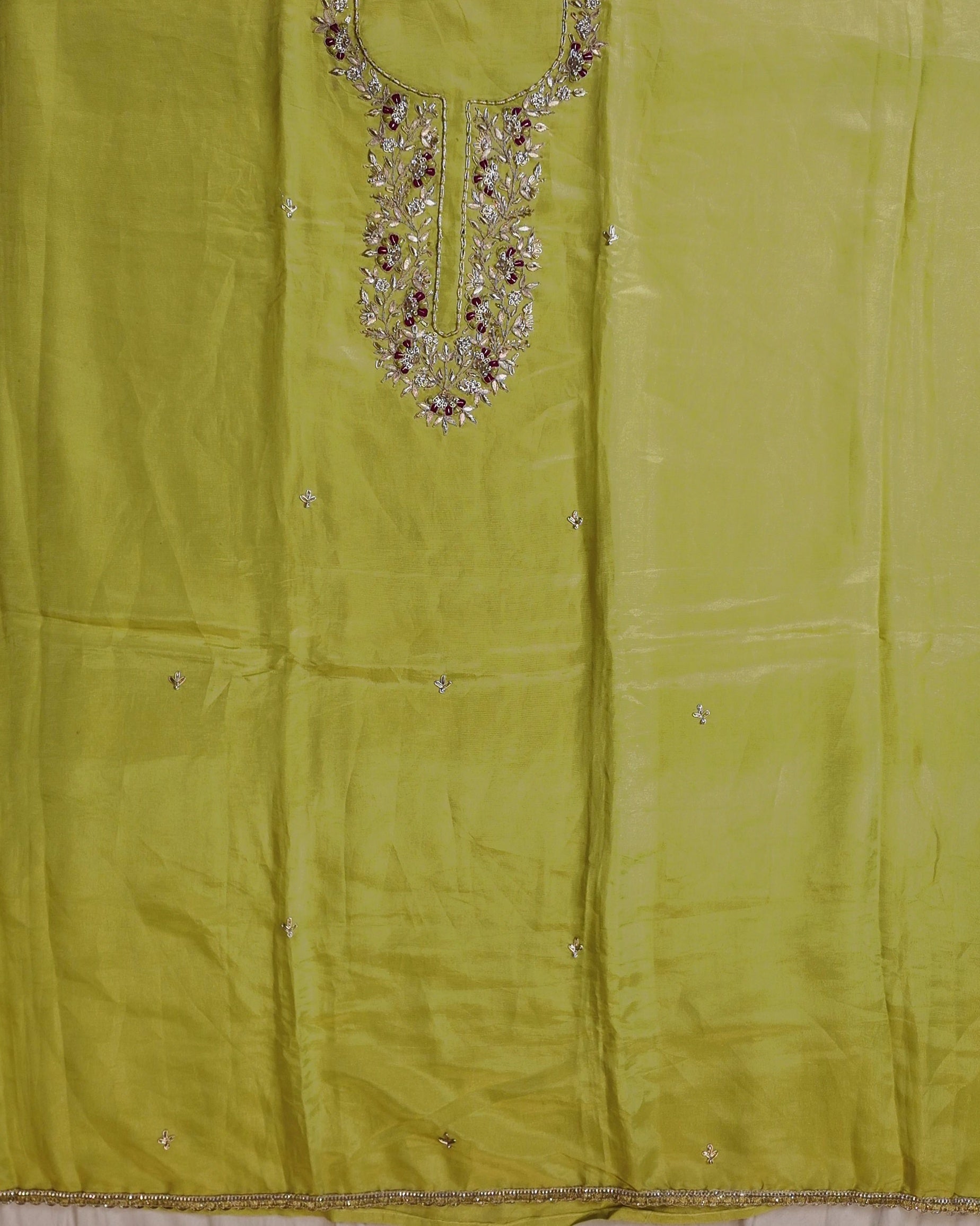 Barcode D0012522557 - Category 2