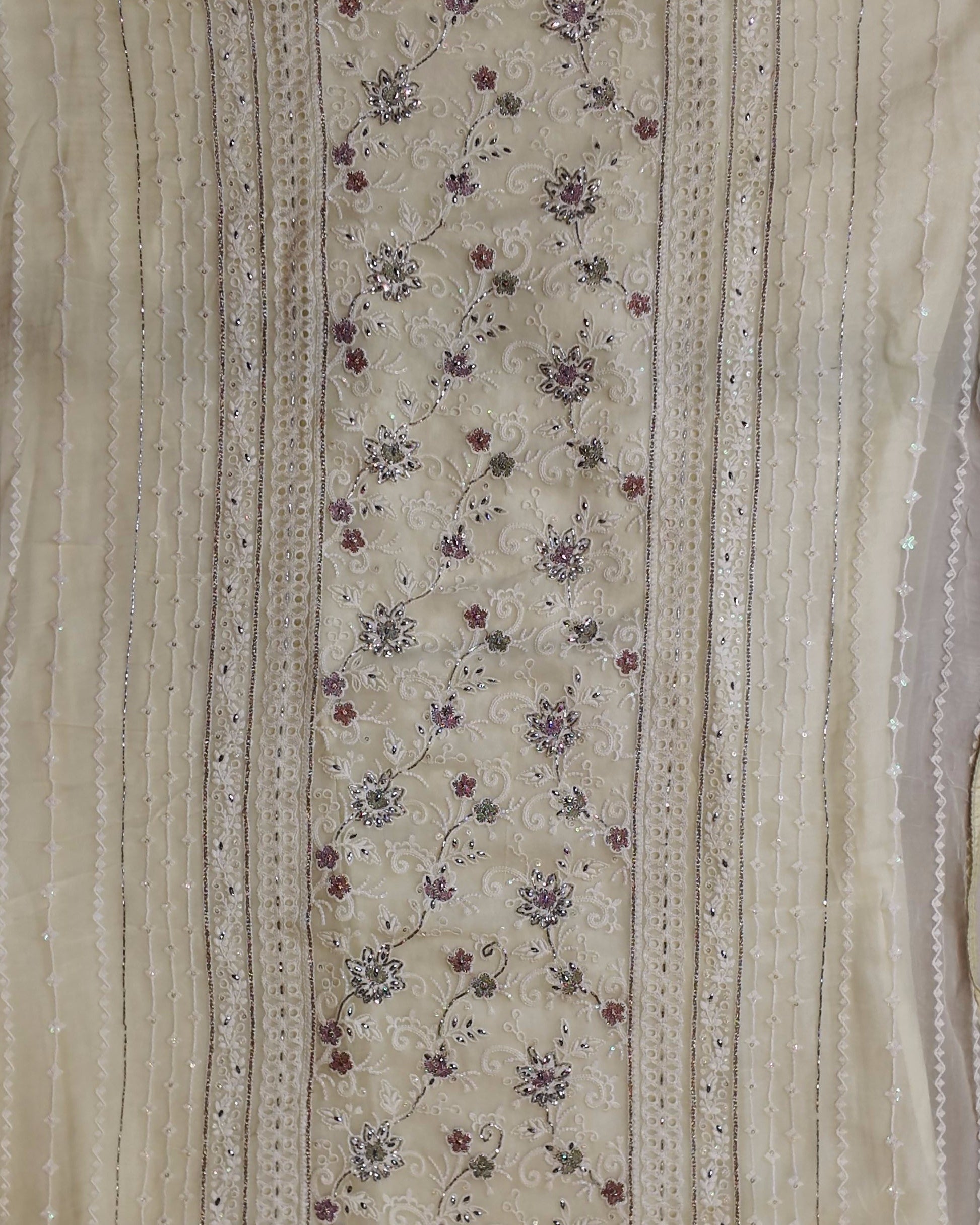 Barcode D0012523697 - Category 2