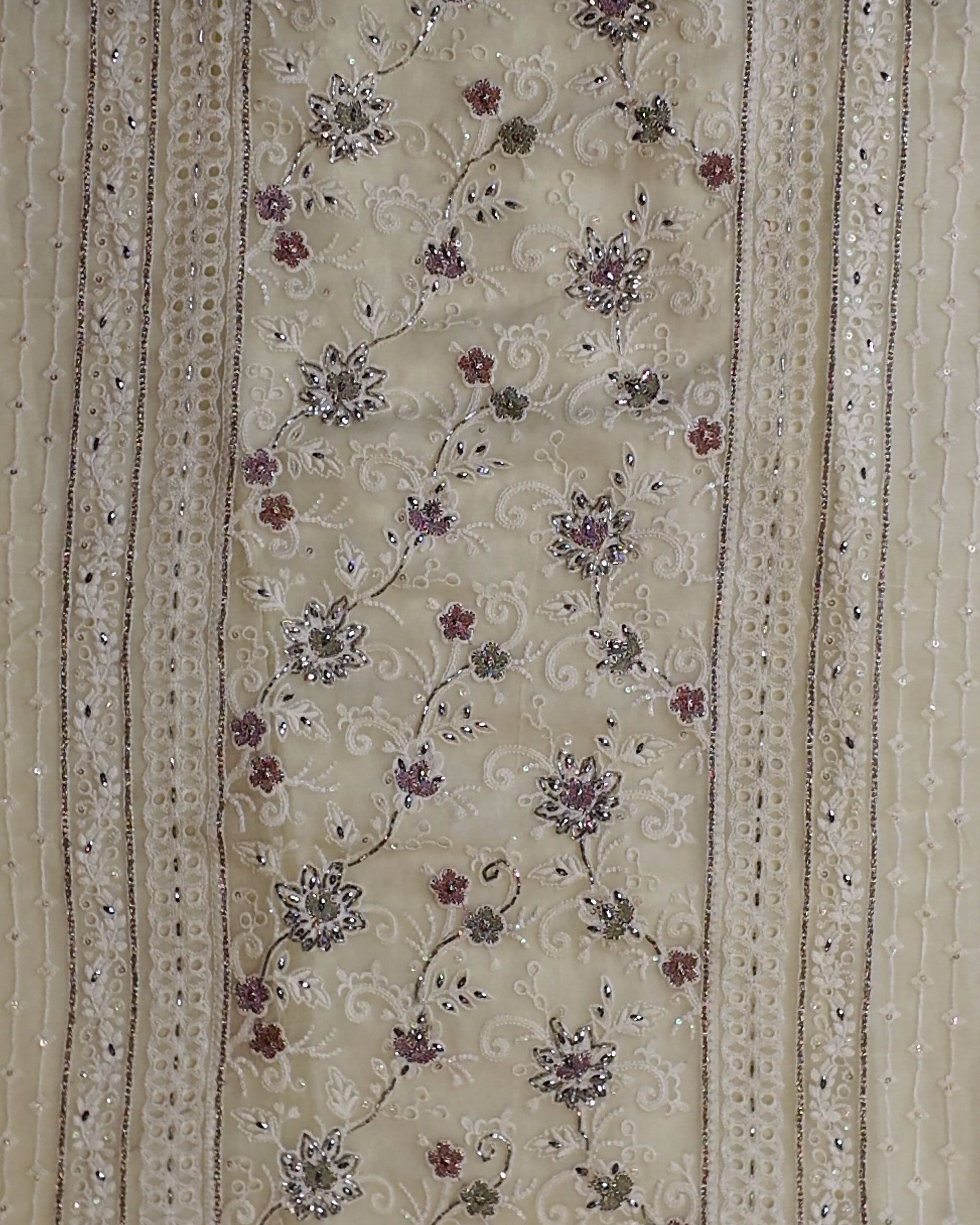 Barcode D0012523697 - Category 3