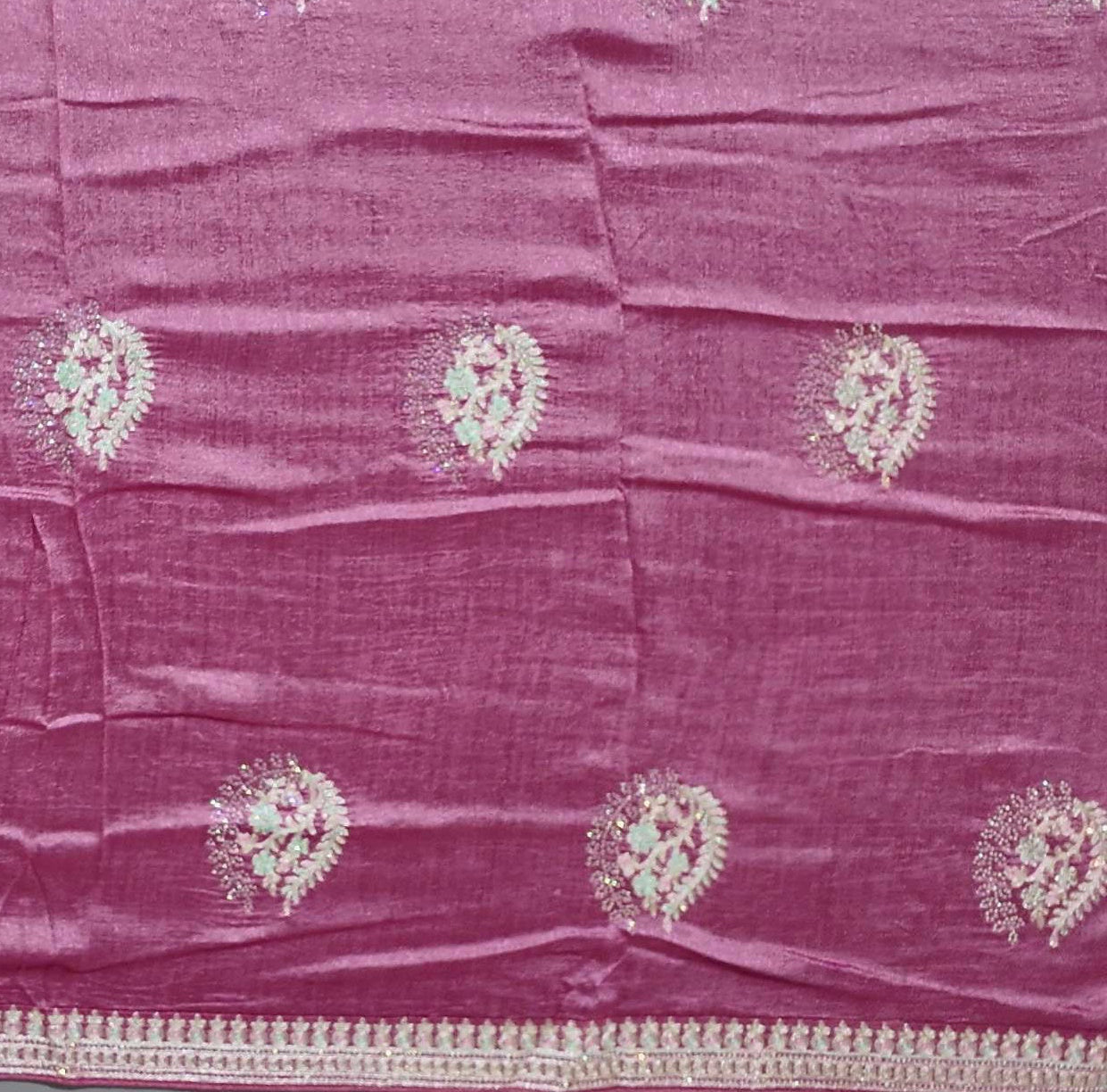 Opulent Zari-Embroidered Fuchsia Saree for Festive Radiance",