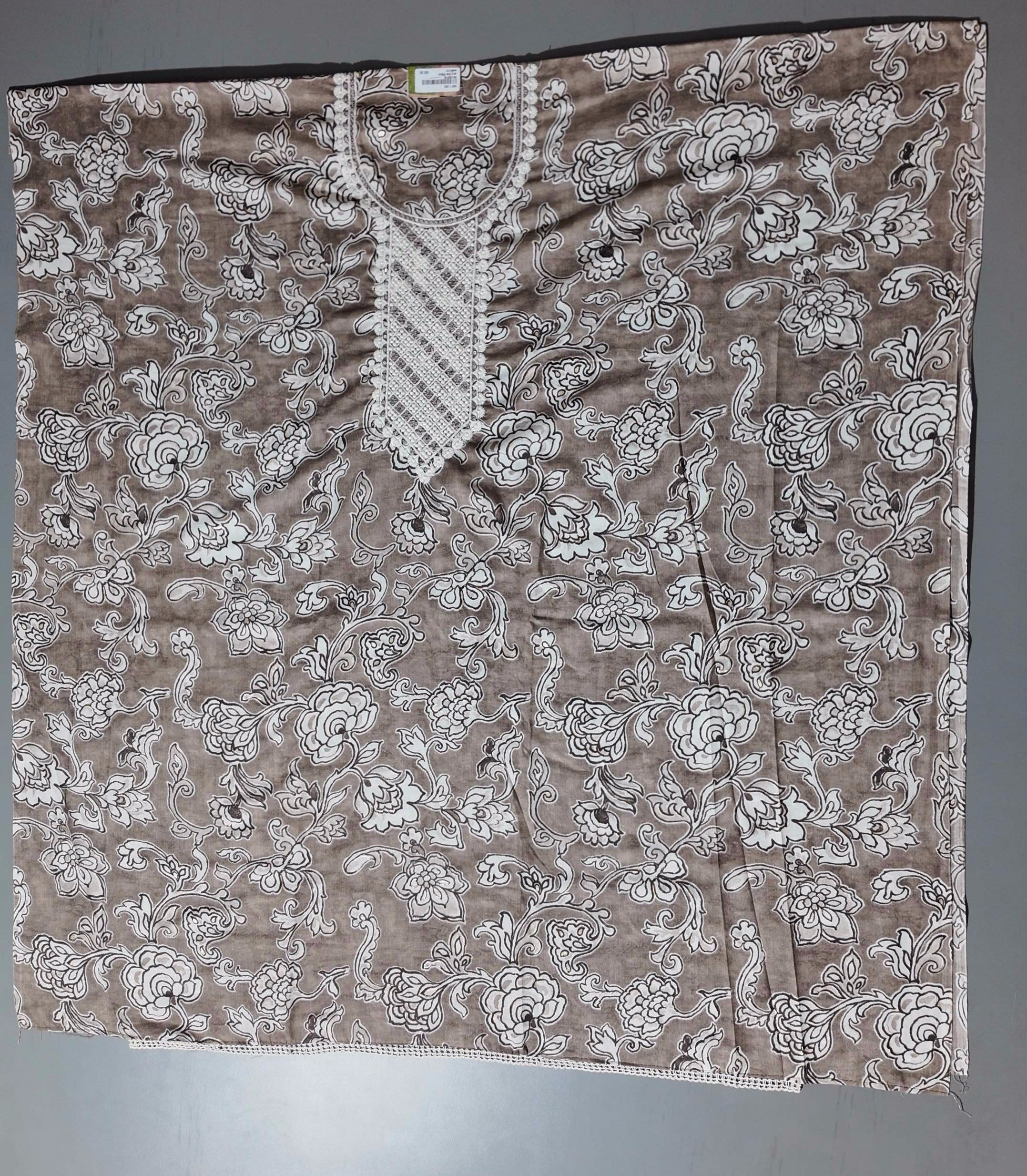 Chic Delicate Floral Motif Unstitched Suit