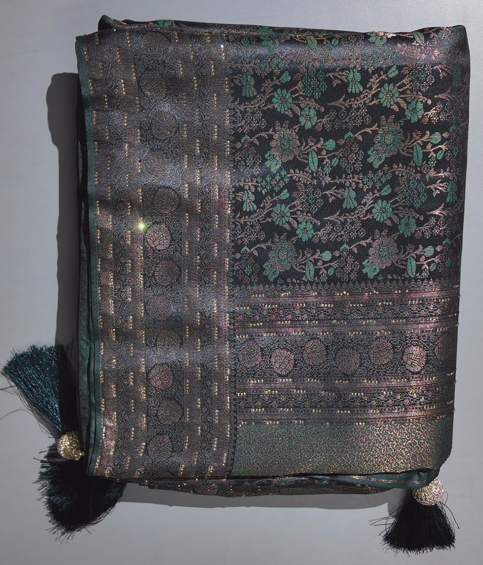 Glamorous Glen: Enchanting Black & Green Banarasi Saree",