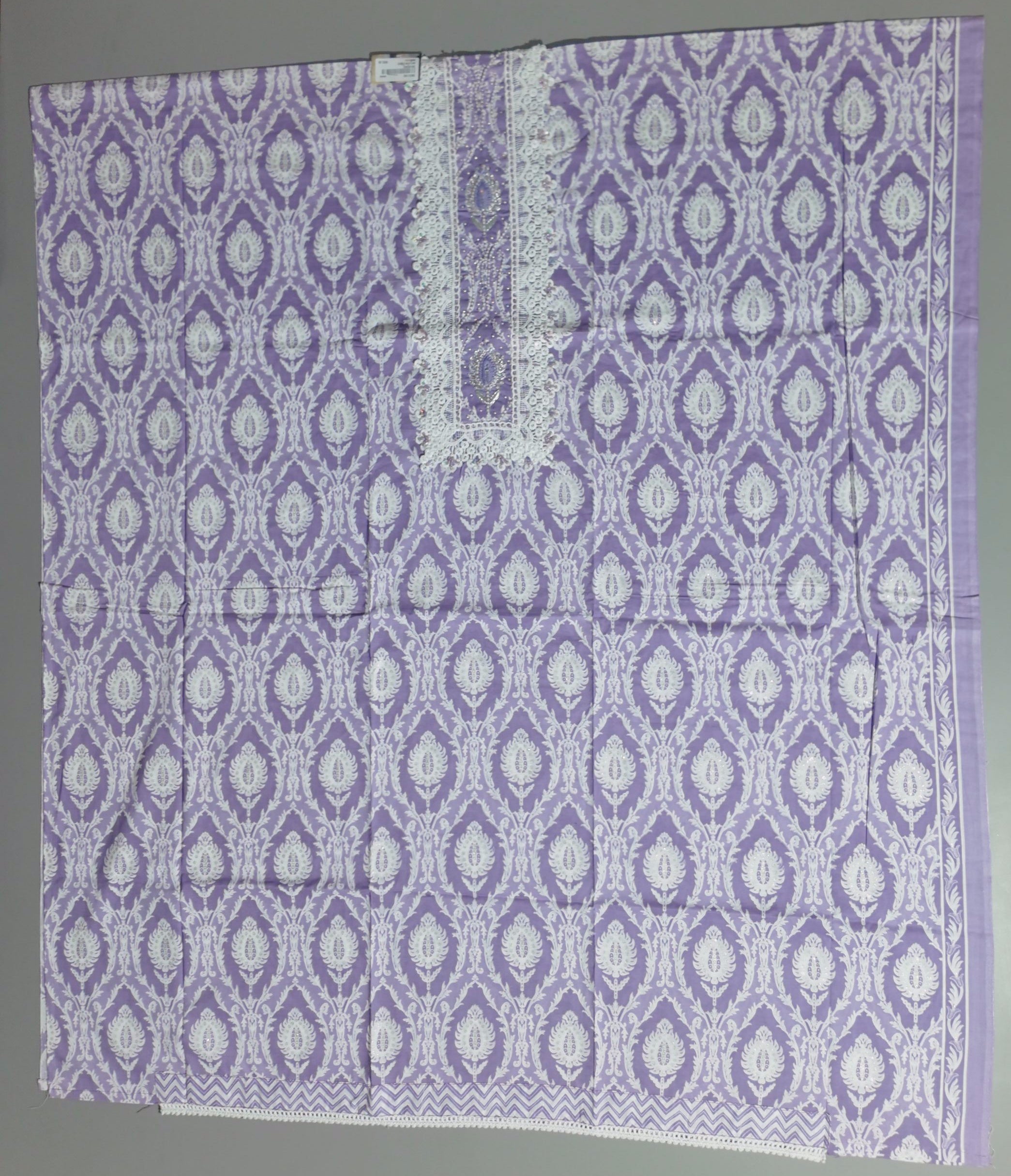 Lavender Dream: Intricate Lace Unstitched Suit
