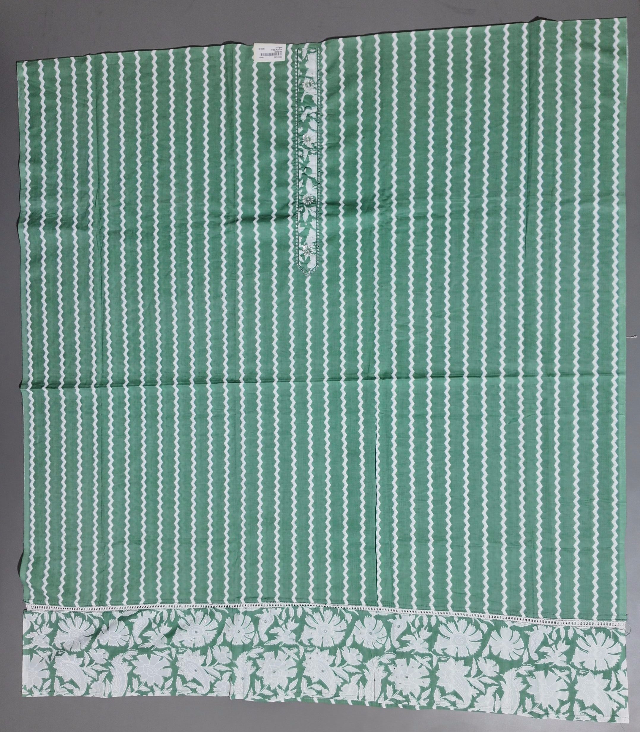 Zigzag Allure: Green Waves Unstitched Suit Set