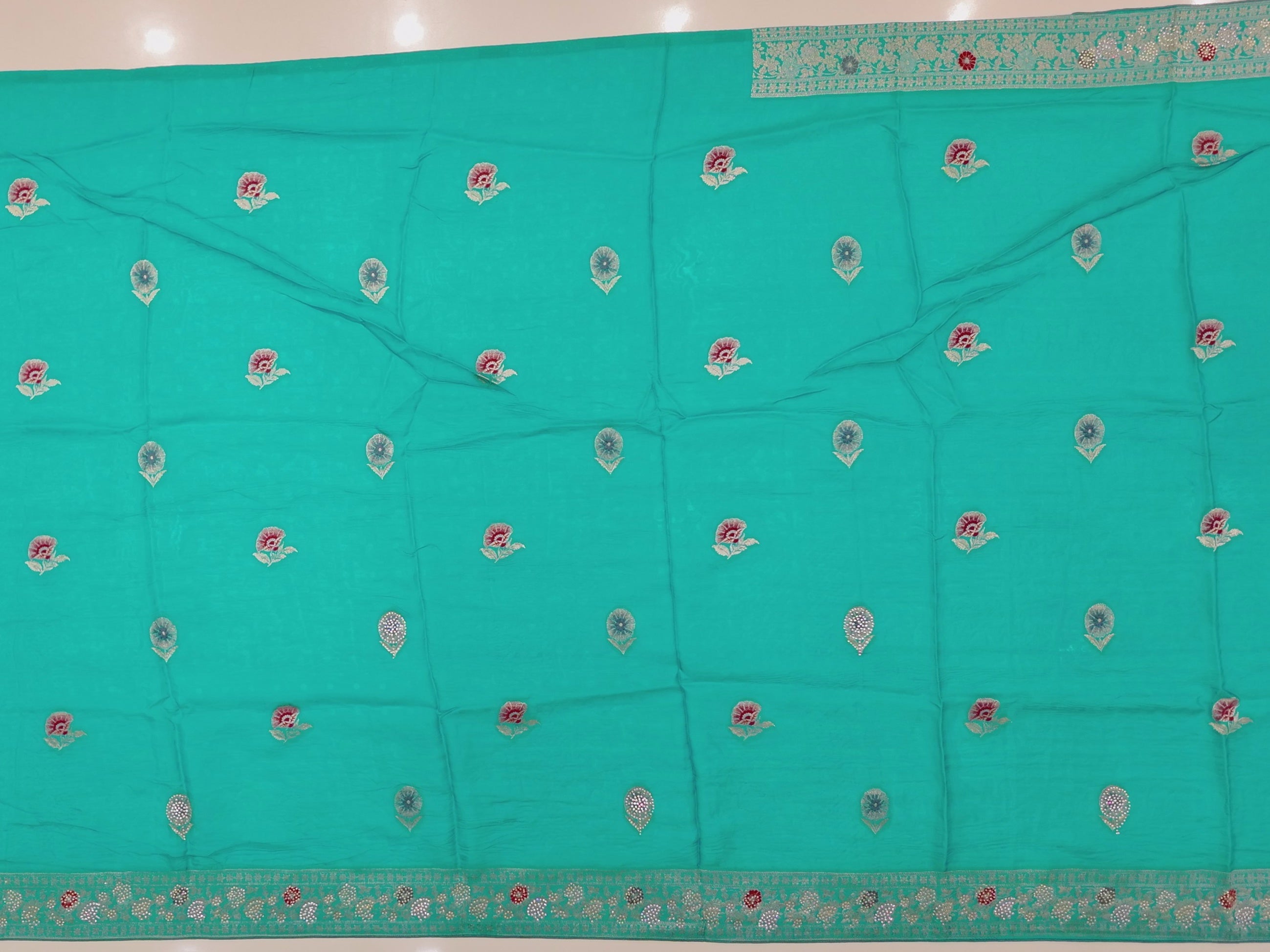 Barcode D0012520908 - Category 5