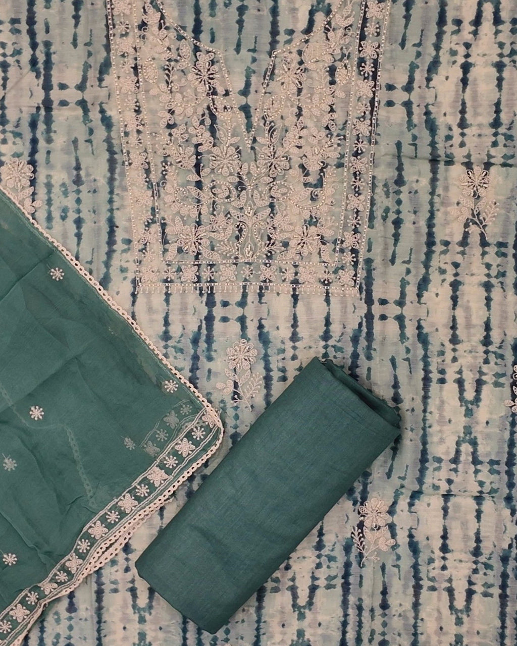 Barcode D0012521057 - Category 4