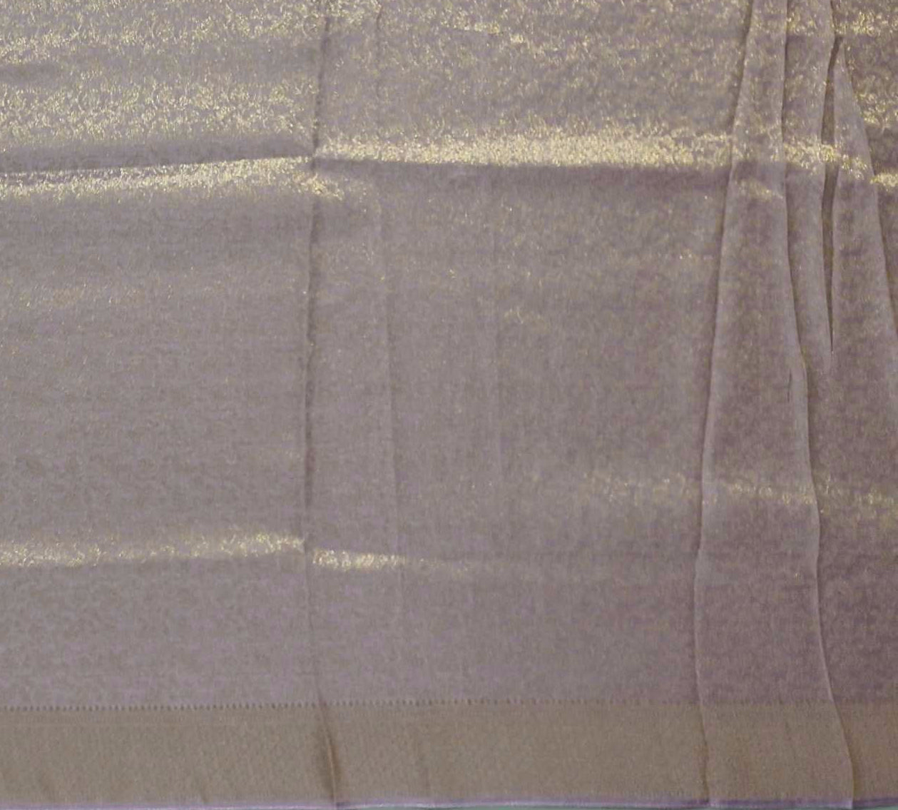 Lavender Luxe: Gleaming Jacquard Saree for Festive Glamour",