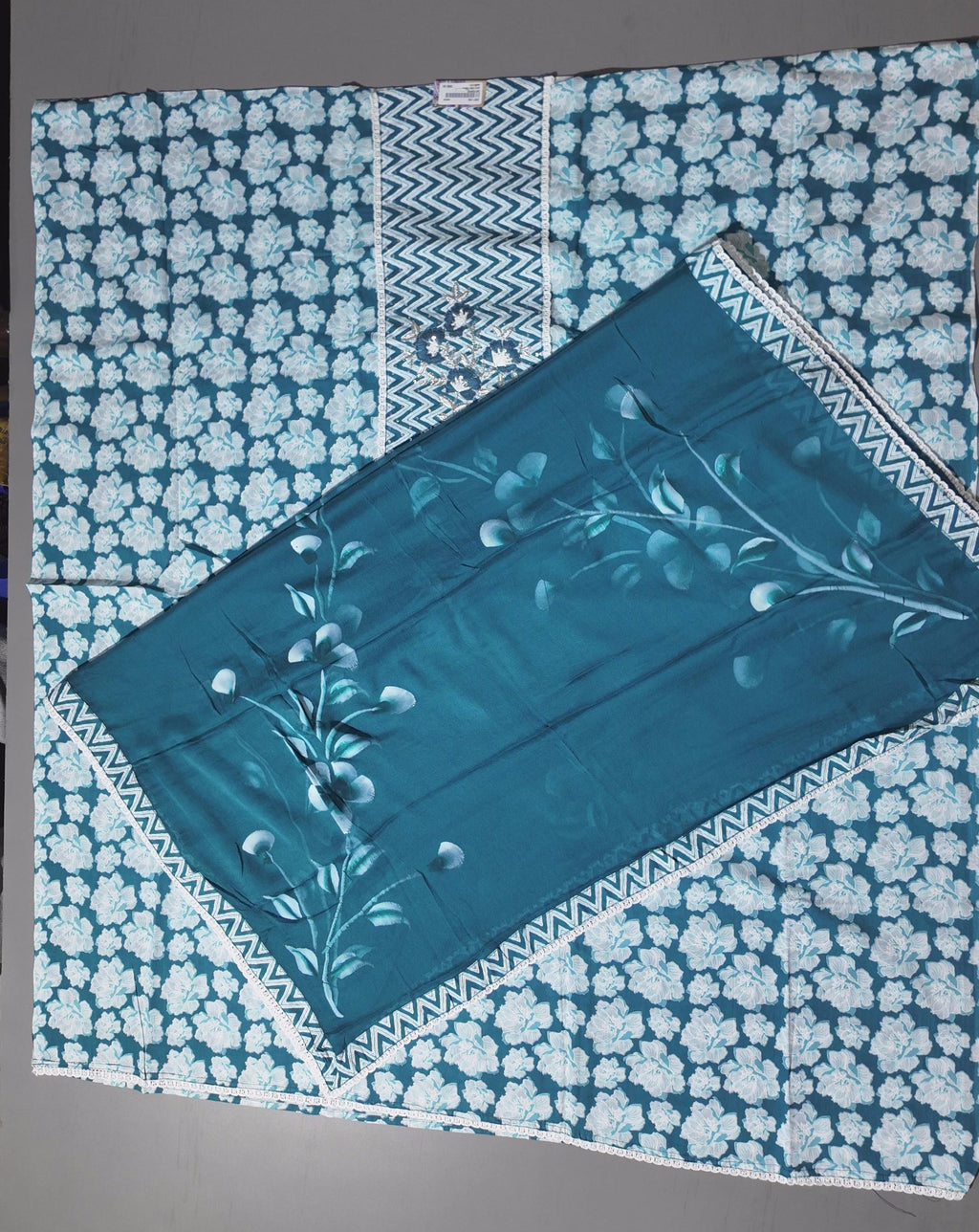 Zigzag Delight: Vibrant Unstitched Suit in Azure Bloom