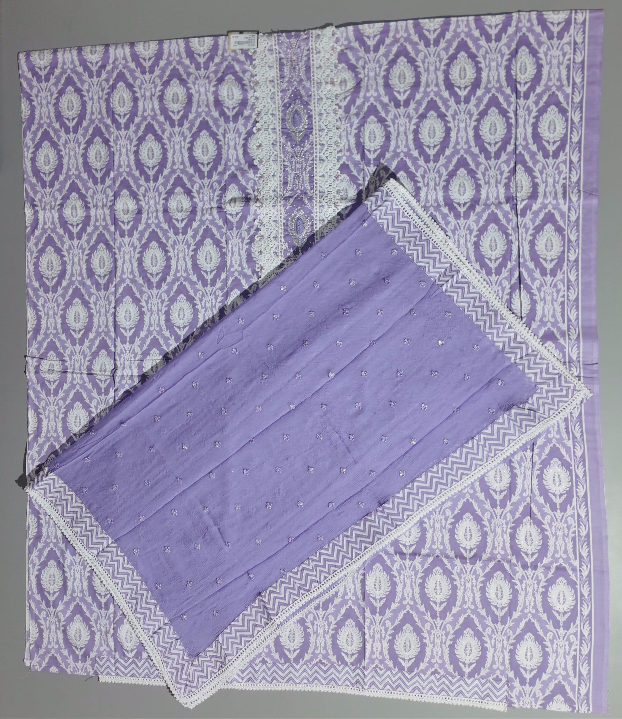 Lavender Dream: Intricate Lace Unstitched Suit