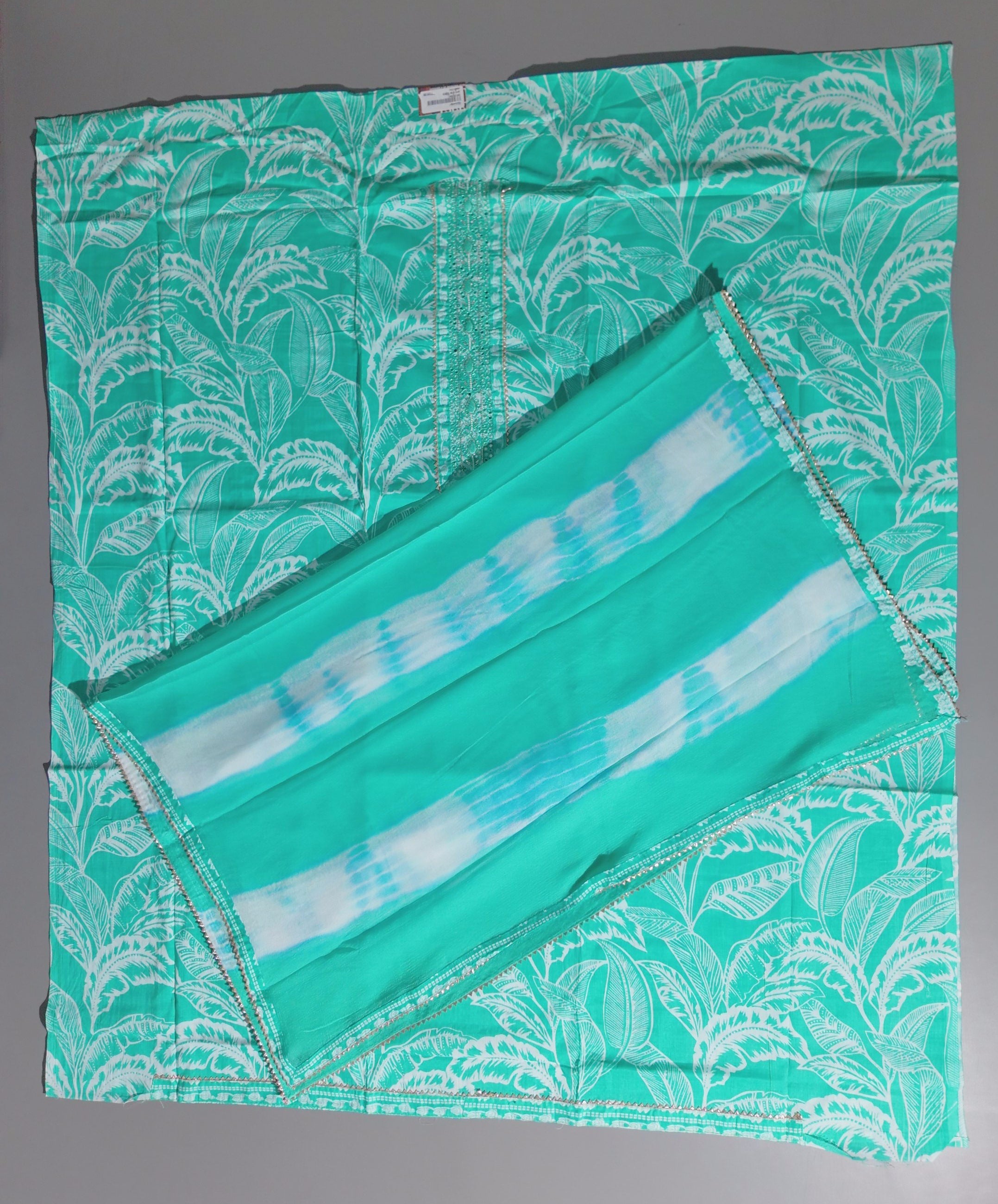 Tropical Bliss Unstitched Suit: Refreshing Turquoise Elegance