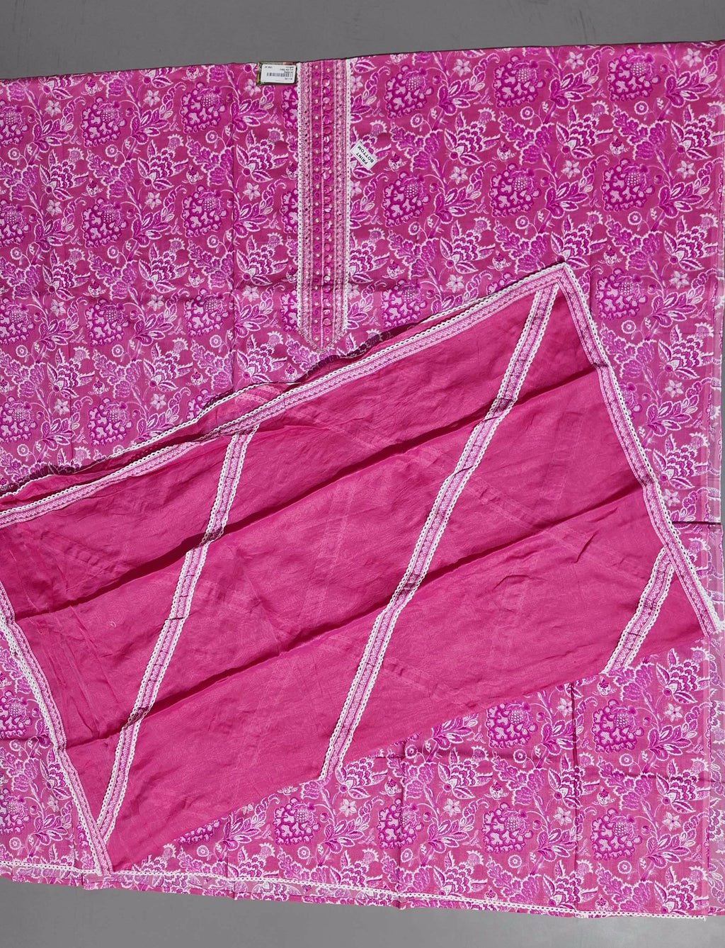 Vibrant Floral Unstitched Suit - Perfect for Festive Galas",