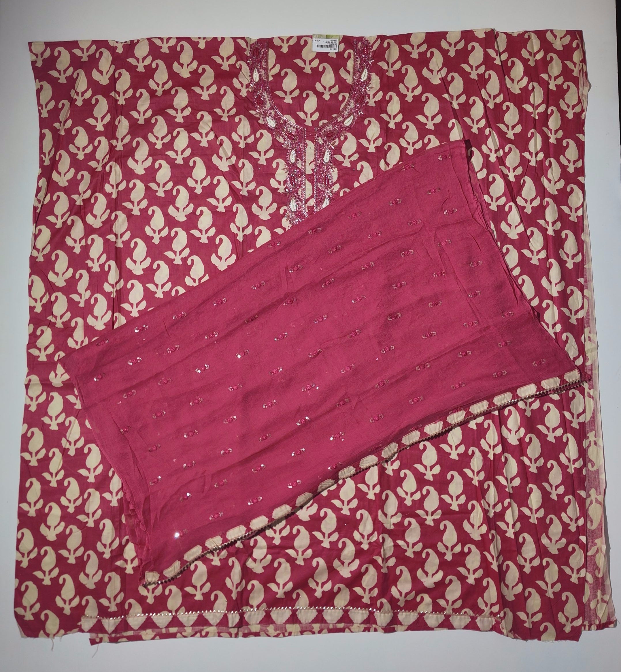 Charming Unstitched Suit: Vibrant Patterns & Comfort Blend