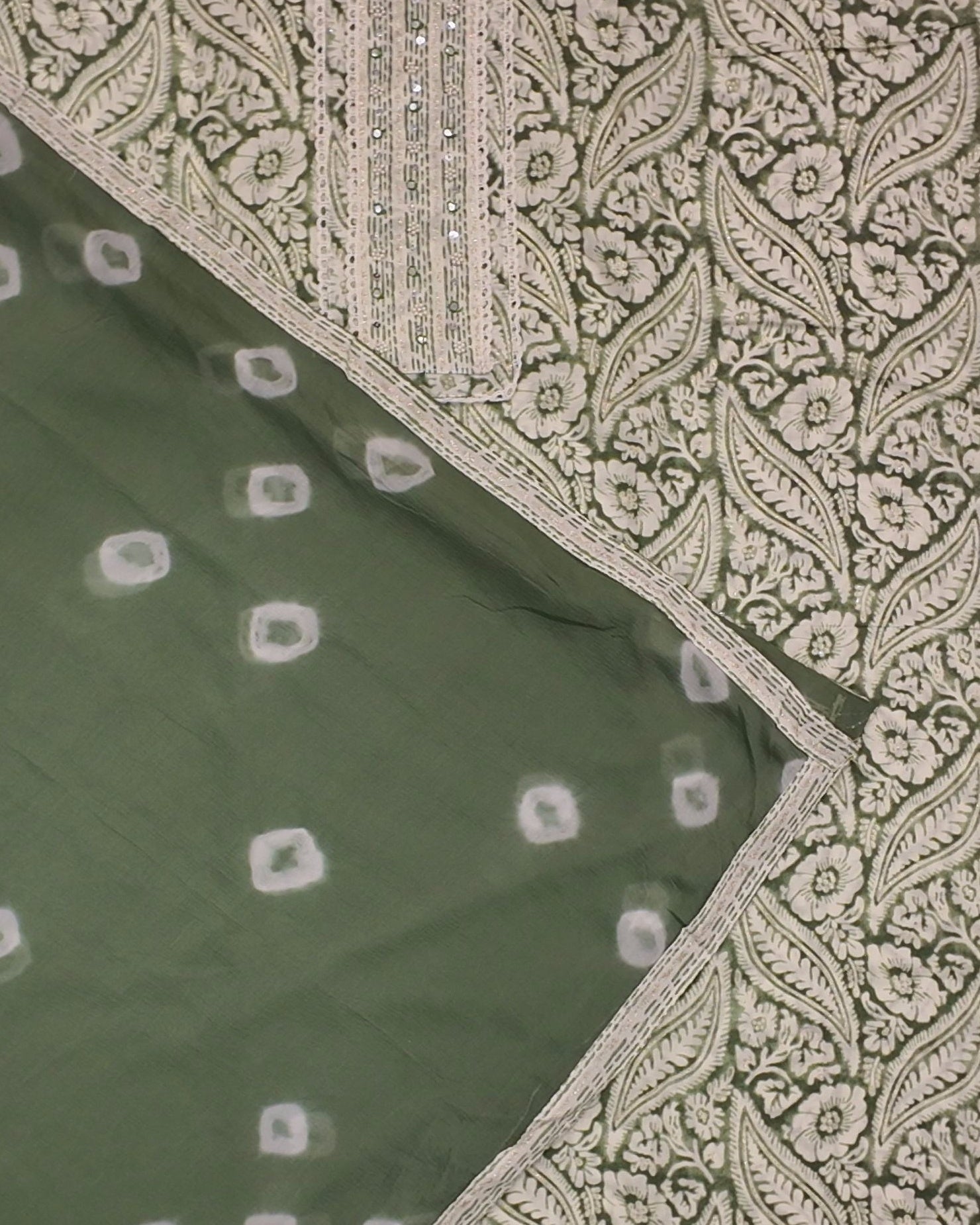 Barcode D0012518500 - Category 3