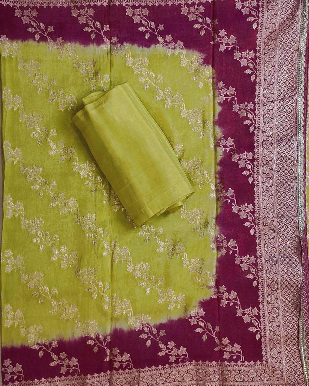 Barcode D0012522557 - Category 5