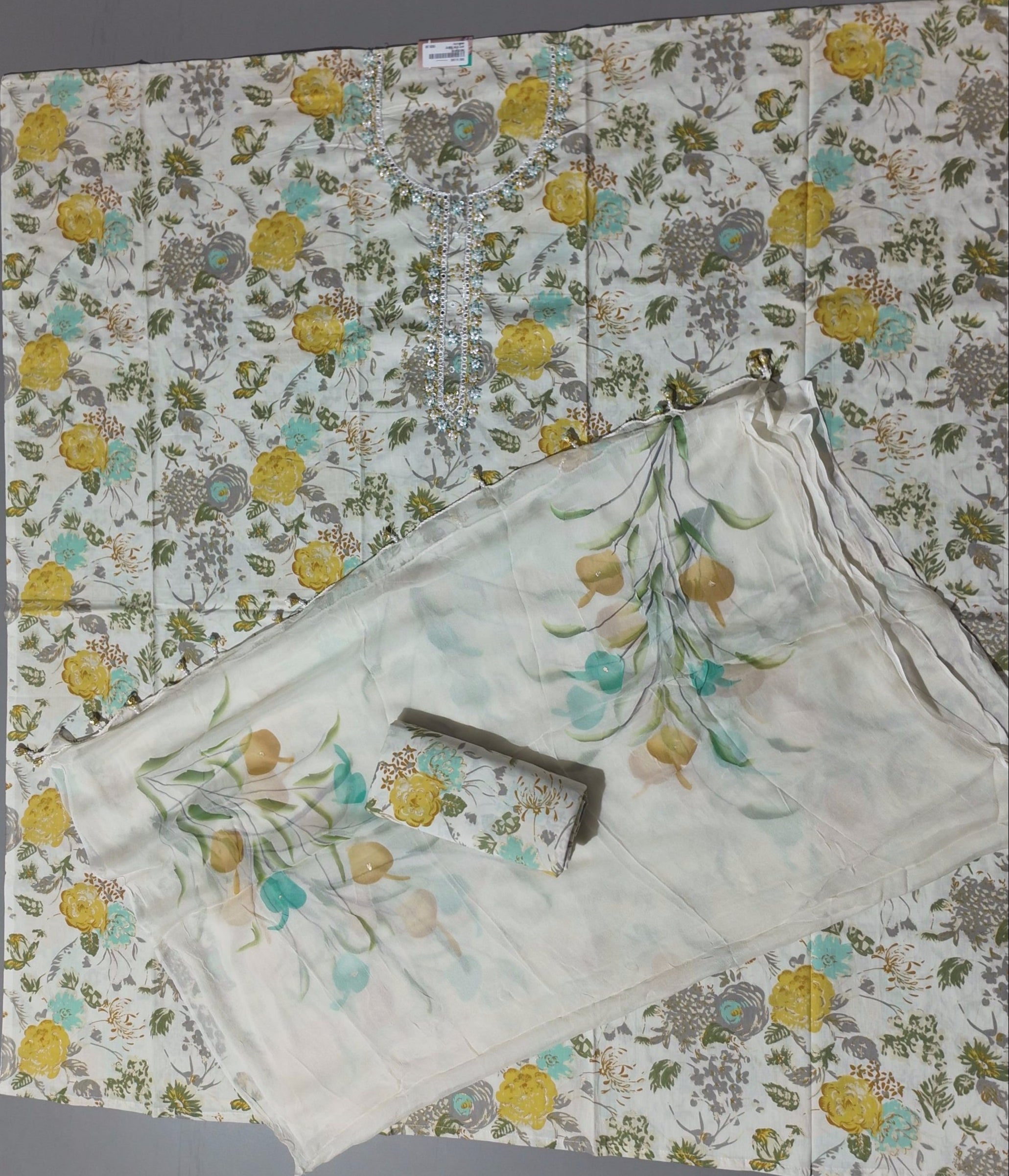 Botanical Bliss: Unstitched Suit for Chic Comfort