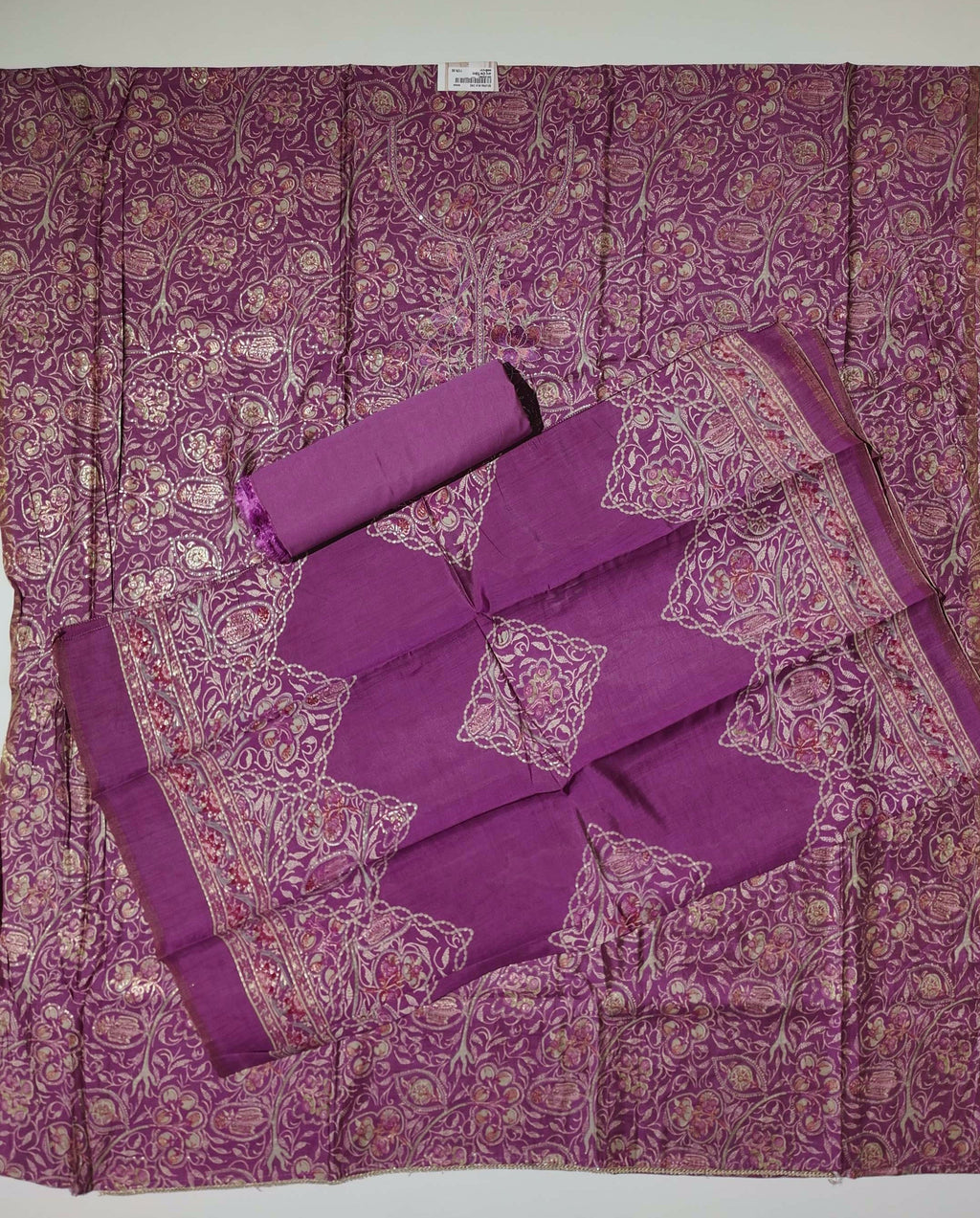Mesmerizing Magenta: Artisan Embroidered Unstitched Suit