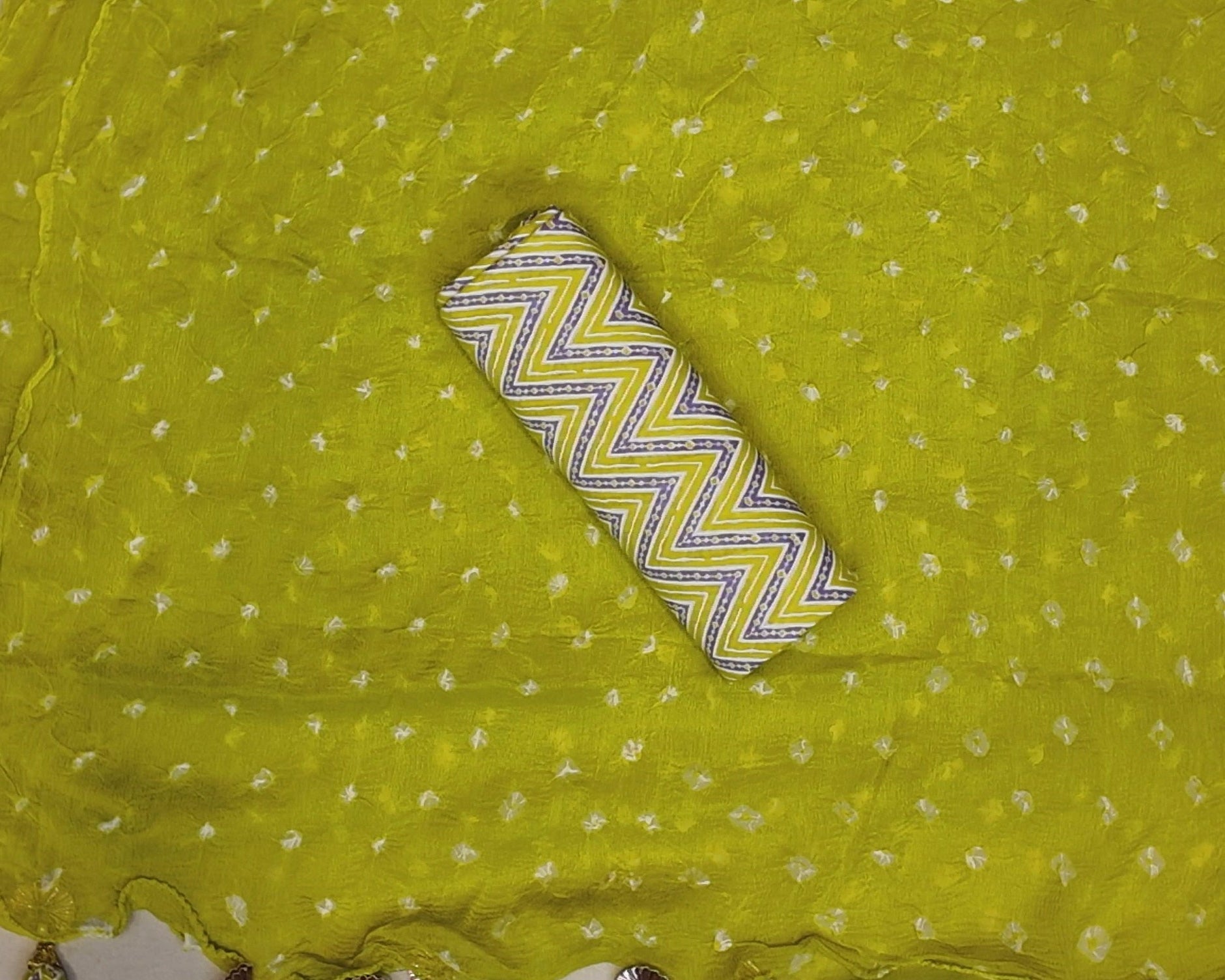 Barcode D0012522155 - Category 5