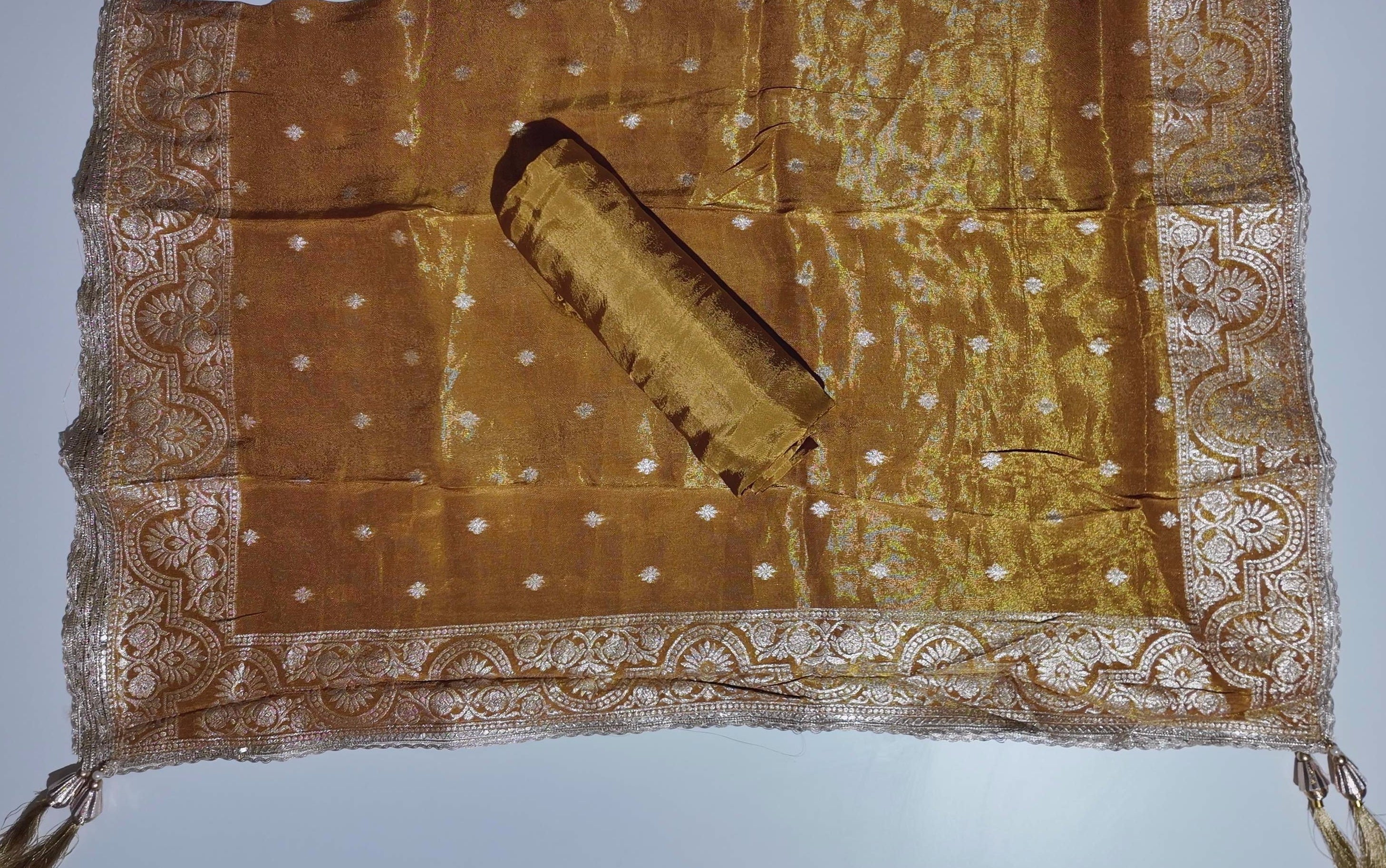 Golden Heritage: Exquisite Embroidered Unstitched Suit",