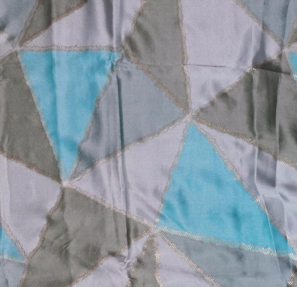 Seafoam Dreams: Luxurious Silk Saree with Intricate Motifs",