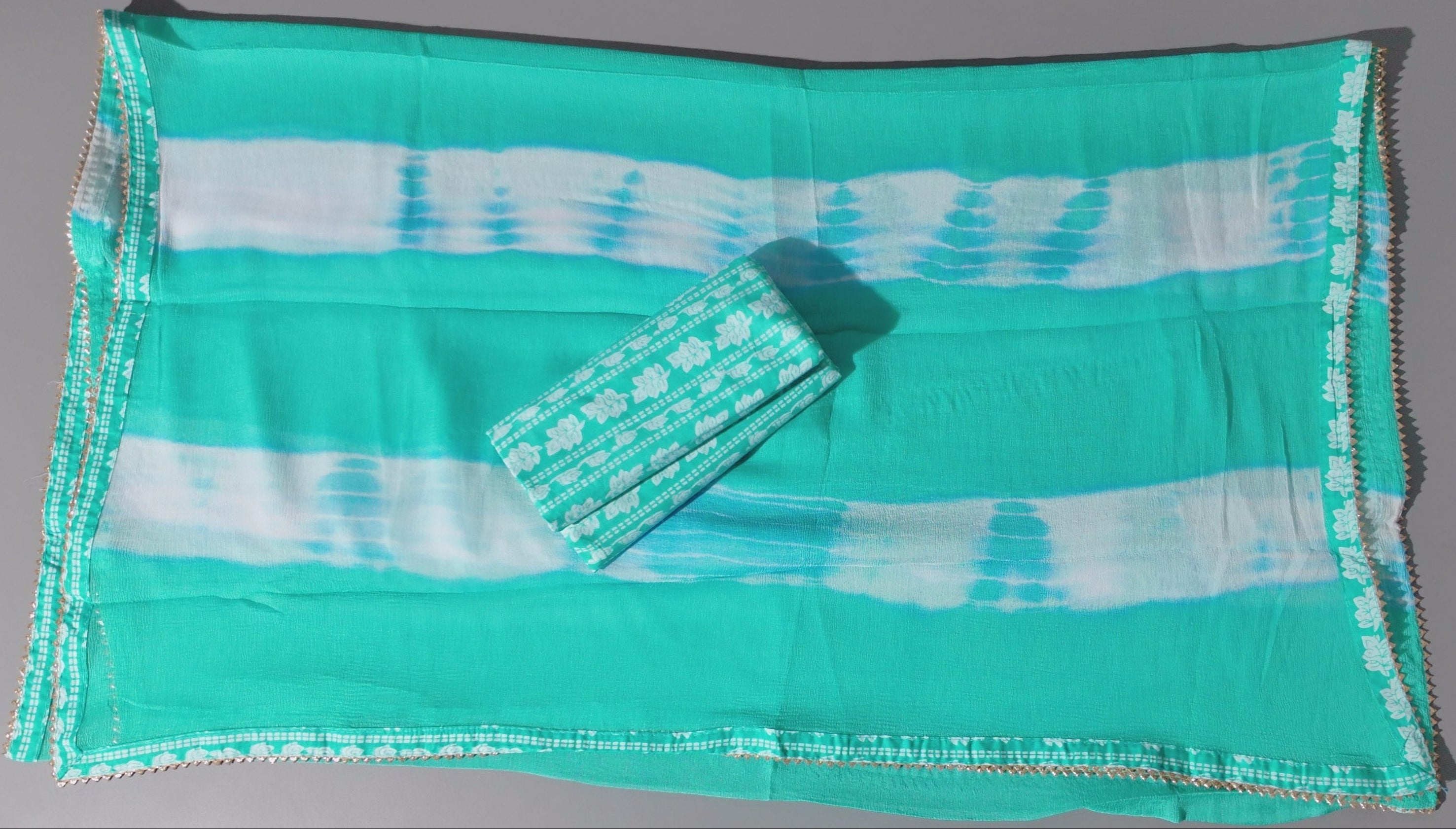 Tropical Bliss Unstitched Suit: Refreshing Turquoise Elegance