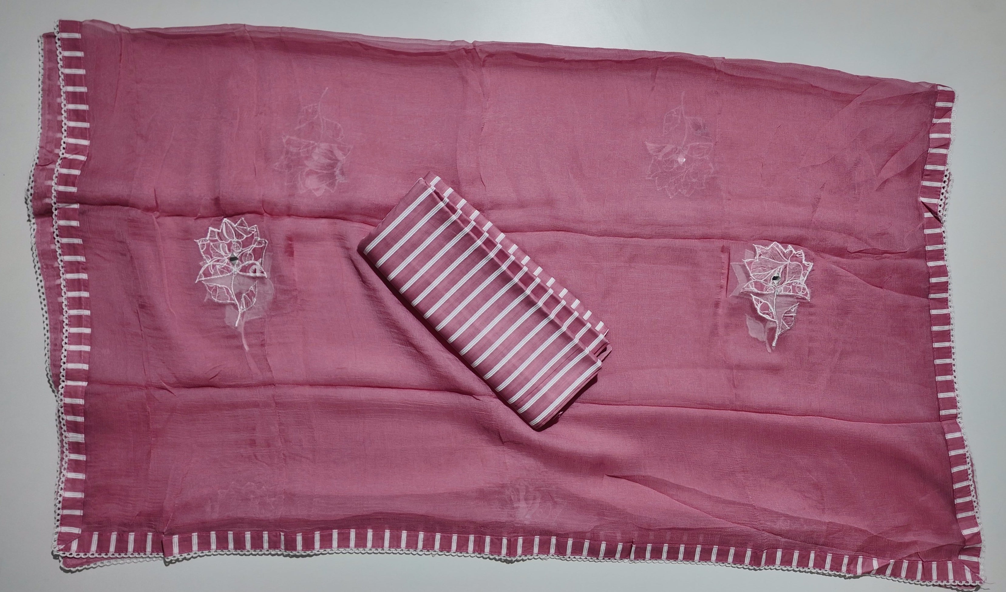 Charming Blossom Unstitched Suit for Effortless Style