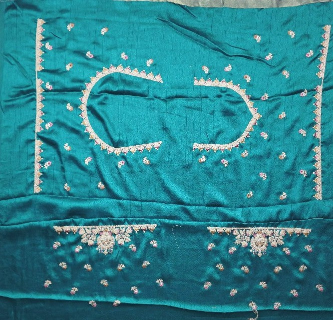 Elegant Grey Embroidered Silk Saree - Olive green - Picture 2