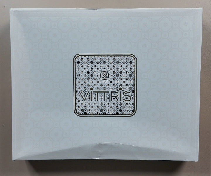 Elegant Teal Paisley Print Saree - White (2) - Picture 5