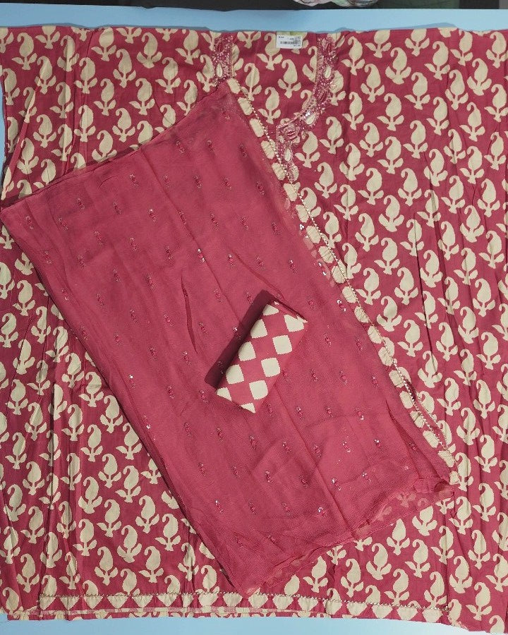 Elegant Pink Floral Embroidered Suit Set - Red - Picture 4