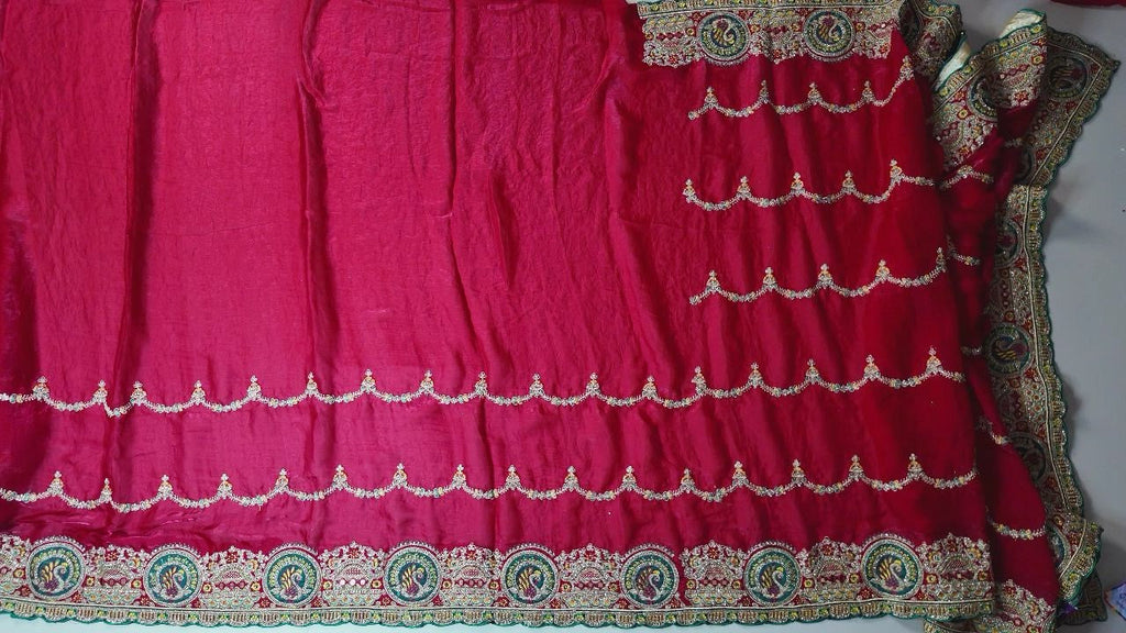 undefined - Red (2) - Picture 4