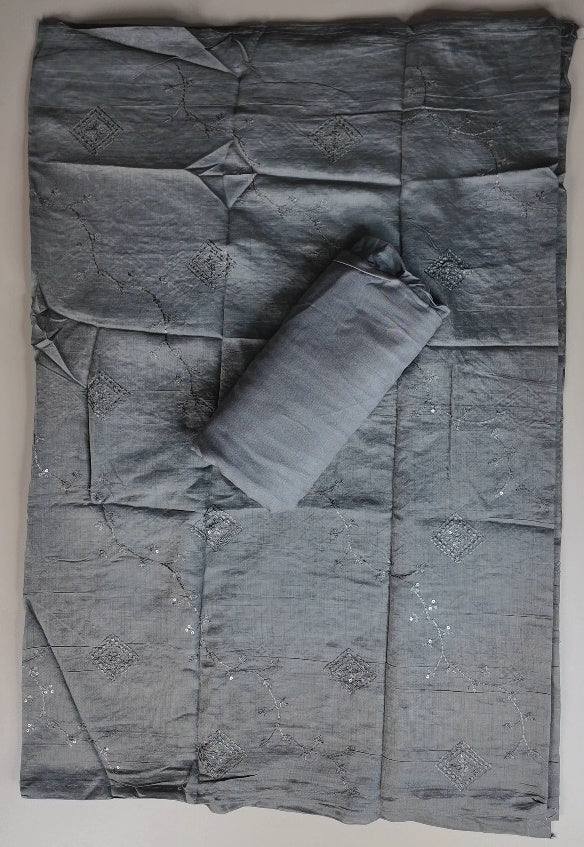 Elegant Grey Floral Embroidered Kurta Set - Gray - Picture 6