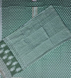 Emerald Green Ethnic Kurta Set with Intricate Patterns - Green - Picture 5