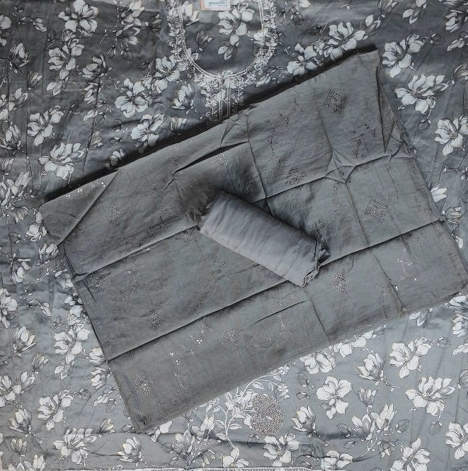 Elegant Grey Floral Embroidered Kurta Set - Gray - Picture 3