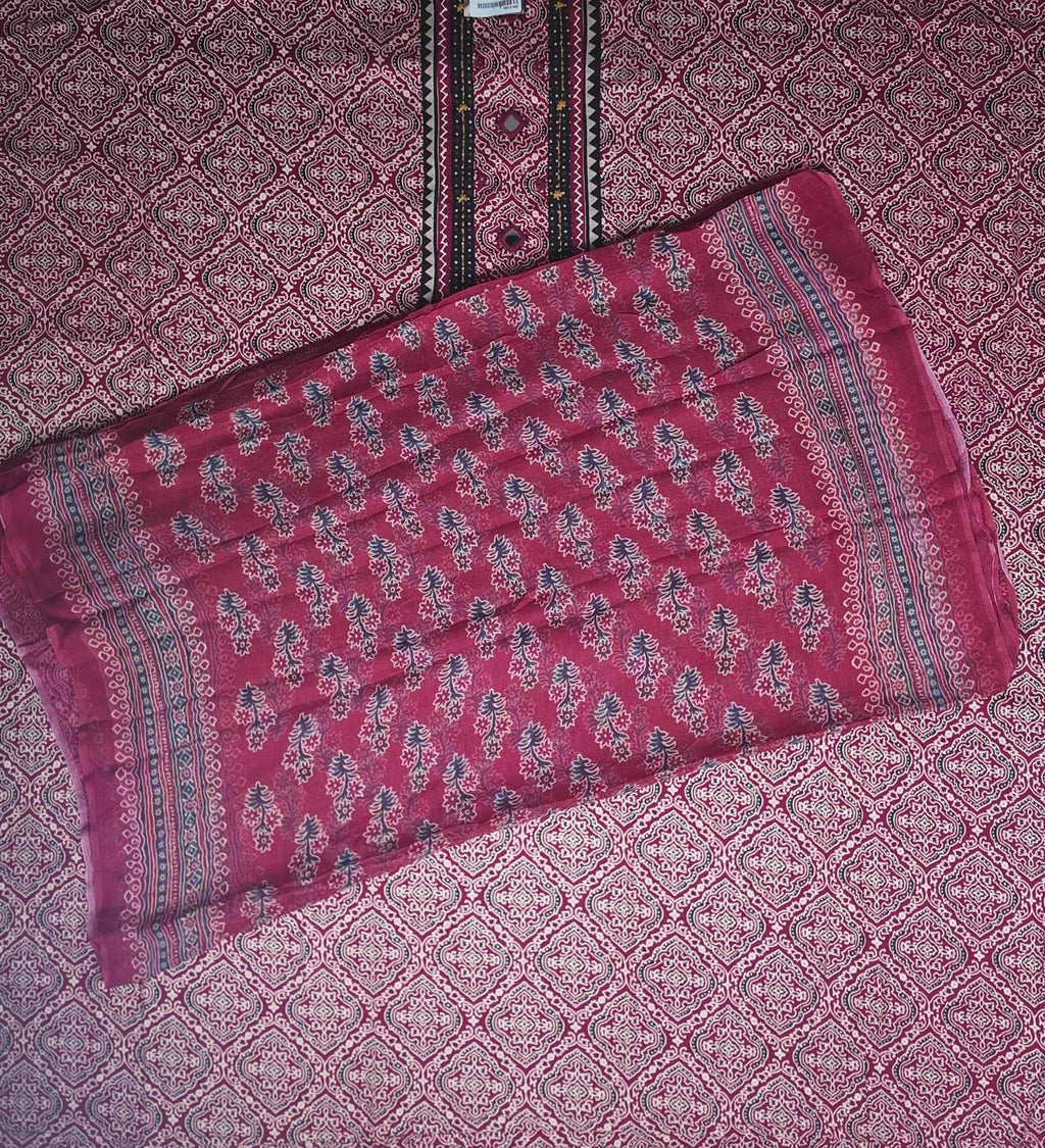 Vibrant Red Bandhani Print Salwar Suit Set - Red - Picture 5