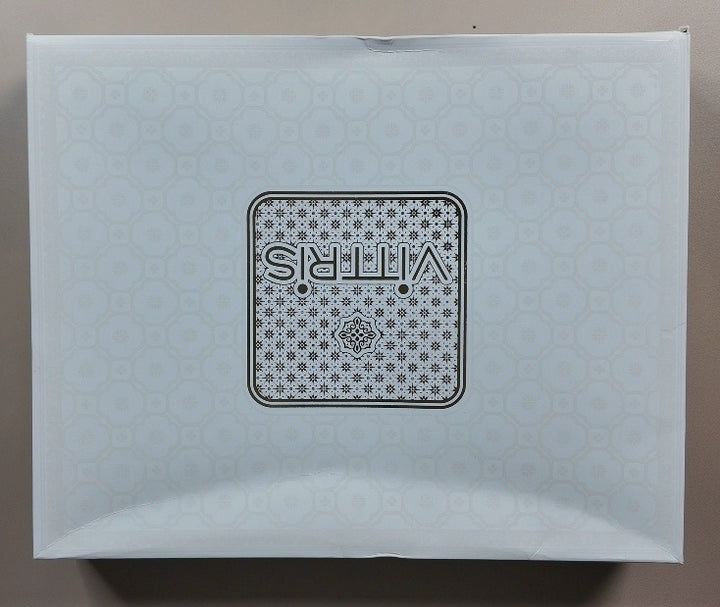 Elegant Magenta Paisley Print Saree - White (1) - Picture 1