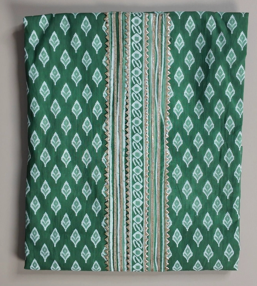 Emerald Green Ethnic Kurta Set with Intricate Patterns - Green - Picture 1