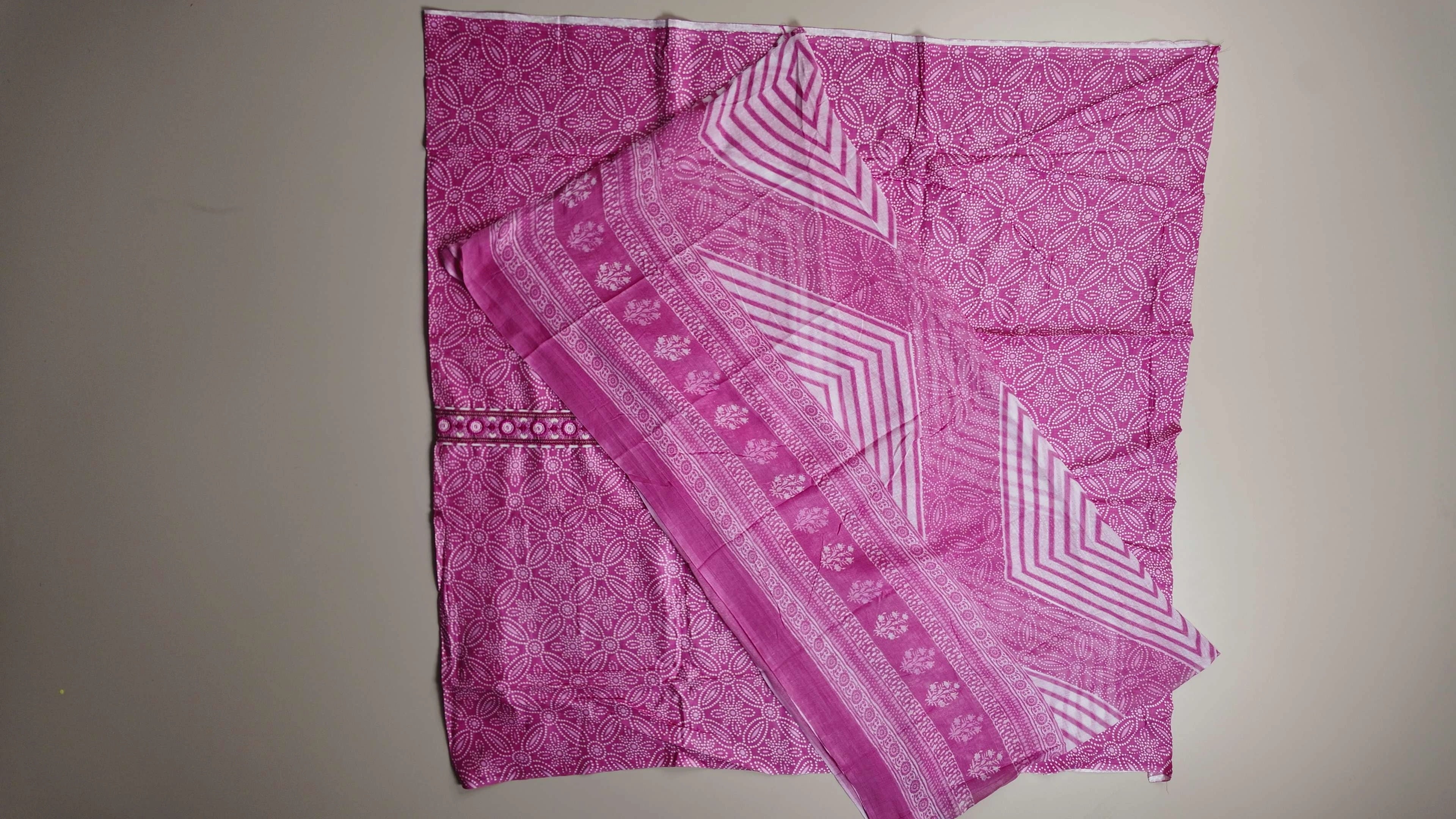 Vibrant Pink Bandhani Cotton Kurta Set - Pink - Picture 3