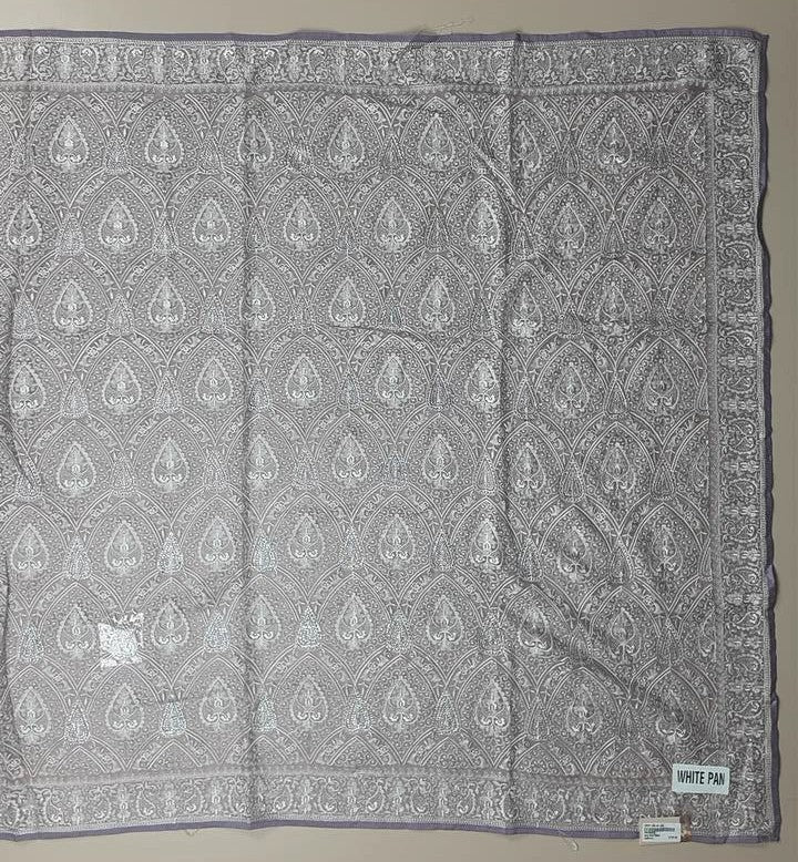 Elegant Lavender Banarasi Brocade Saree - Purple - Picture 3