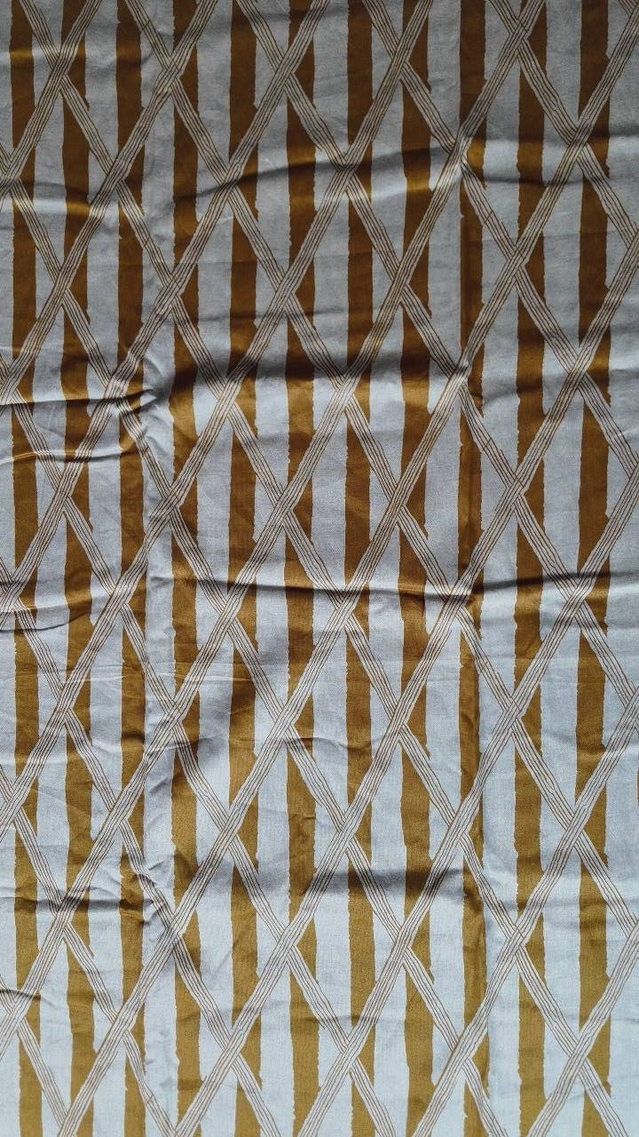 Elegant Mustard Embroidered Chanderi Silk Saree - Golden brown - Picture 2