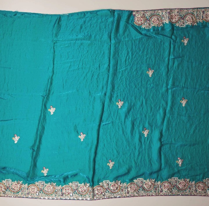 Teal Embroidered Silk Saree with Floral Borders - Teal - Picture 5