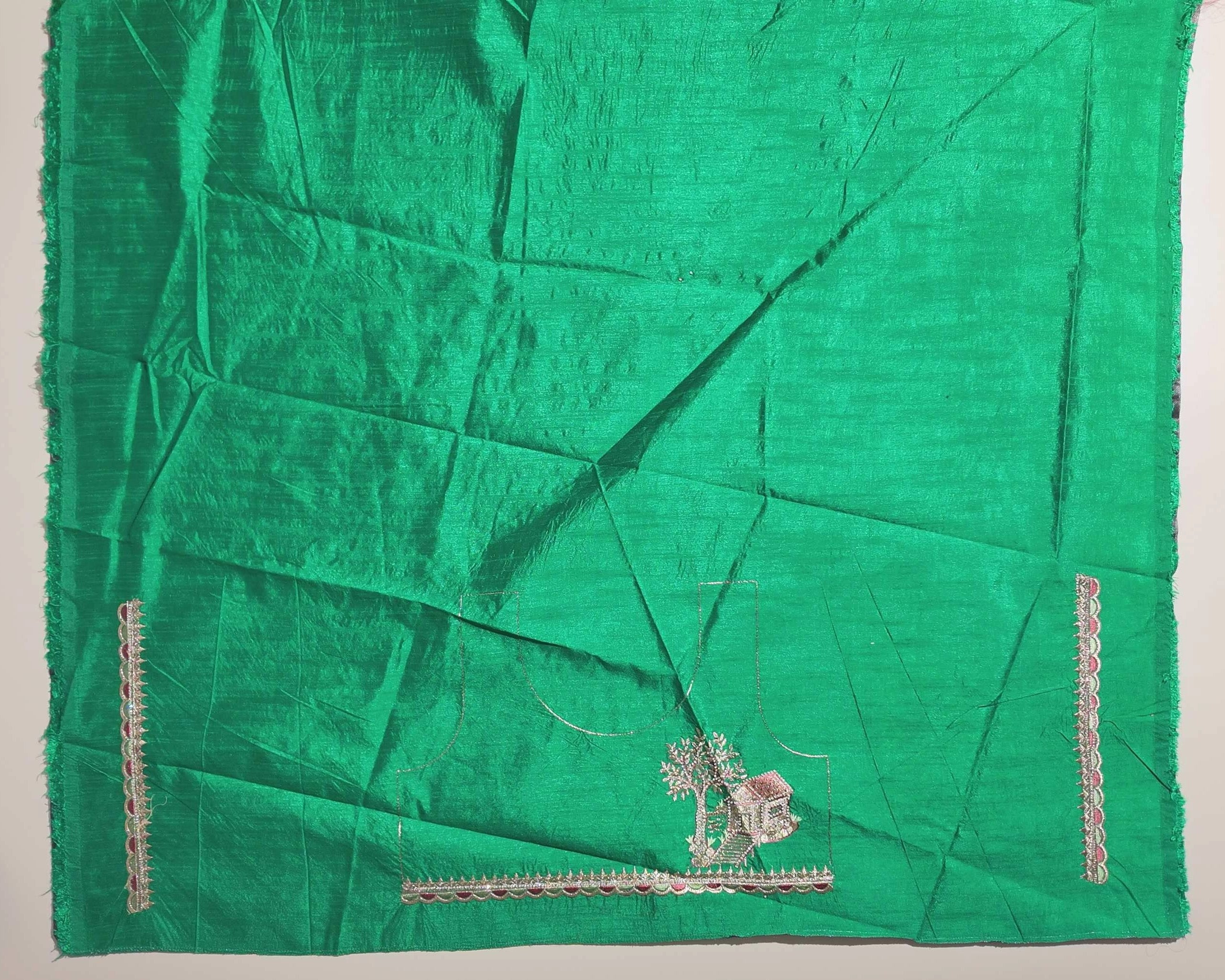 Elegant Red Velvet Saree with Gold Embroidery - Red - Picture 5