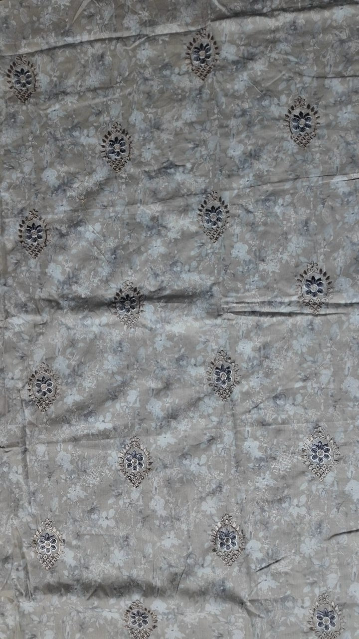 Elegant Beige Floral Embroidered Suit - Beige - Picture 2