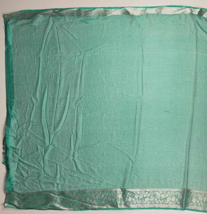 Elegant Green Banarasi Saree with Dancing Motifs - Teal - Picture 2