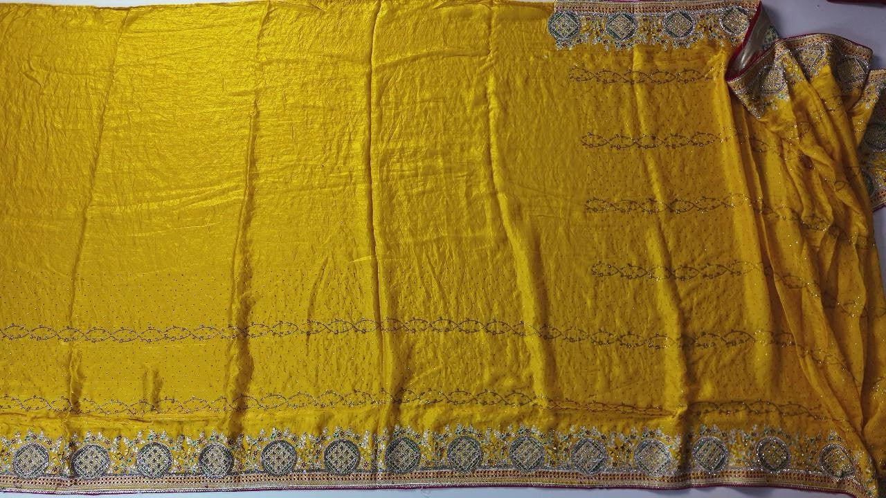 undefined - Yellow - Picture 4