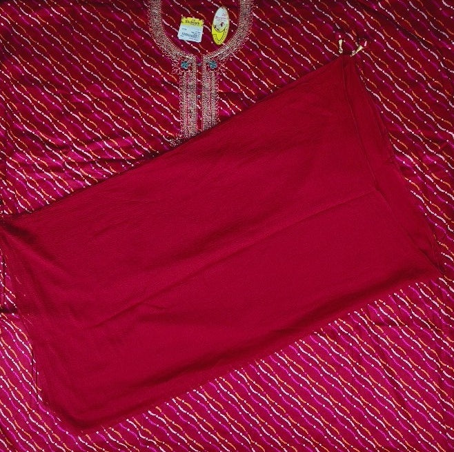 Elegant Maroon Bandhani Suit with Embroidered Neckline - Red - Picture 5