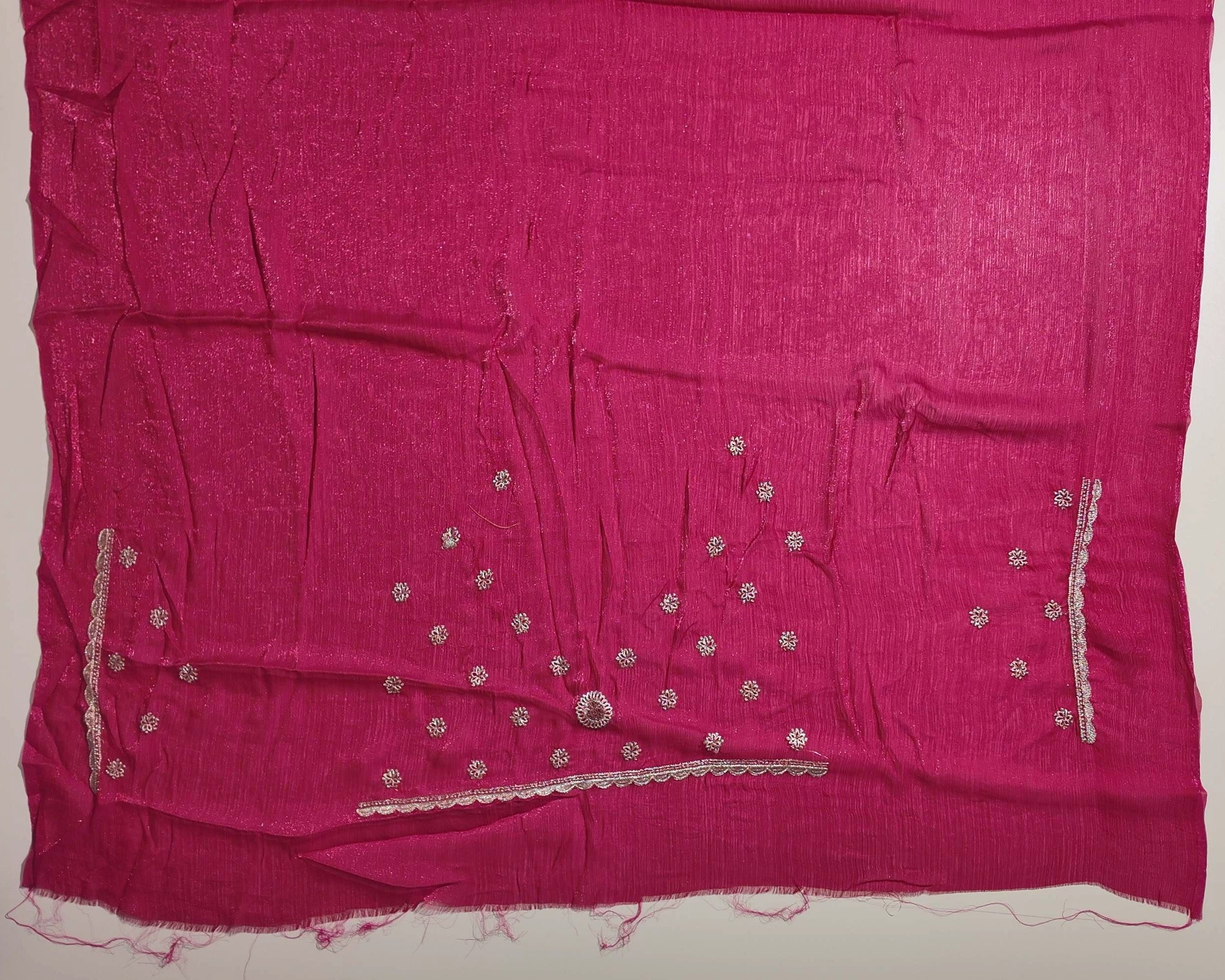 Elegant Red Silk Saree with Gold Embroidery - Red - Picture 4