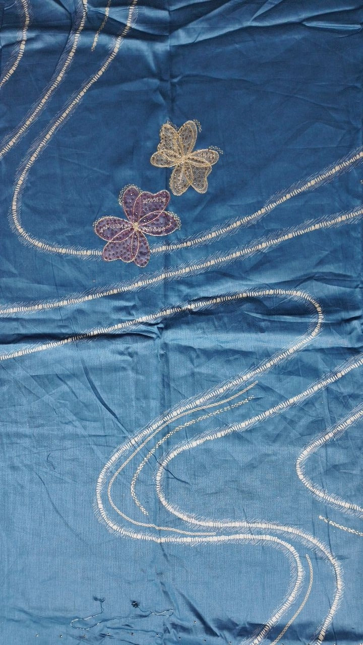 Elegant Blue Butterfly Embroidered Saree - Blue - Picture 2