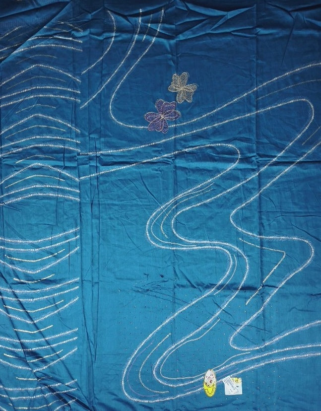 Elegant Blue Butterfly Embroidered Saree - Blue - Picture 4